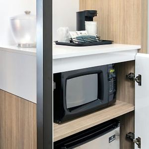King Suite Mobility accessible